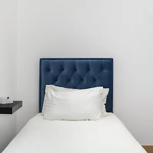 5 Hotel